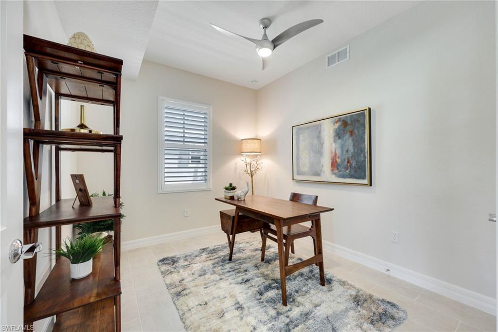 273 Indies Dr E # 102 Property Photo 11