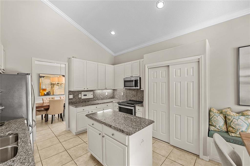 12885 Brynwood Way Property Photo 13