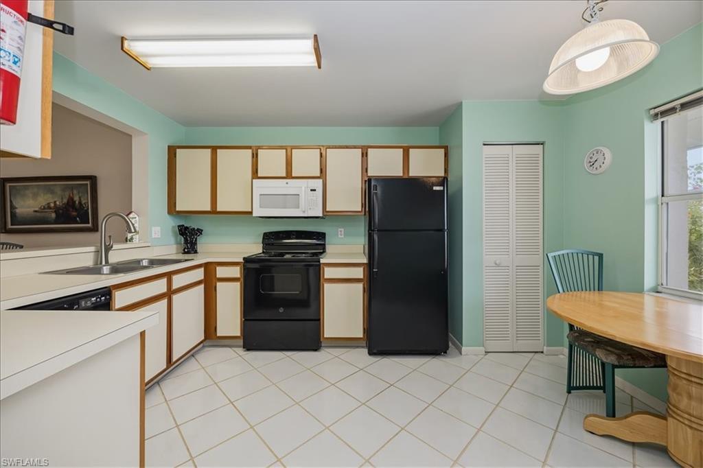 1343 Churchill Cir # H202 Property Photo 1