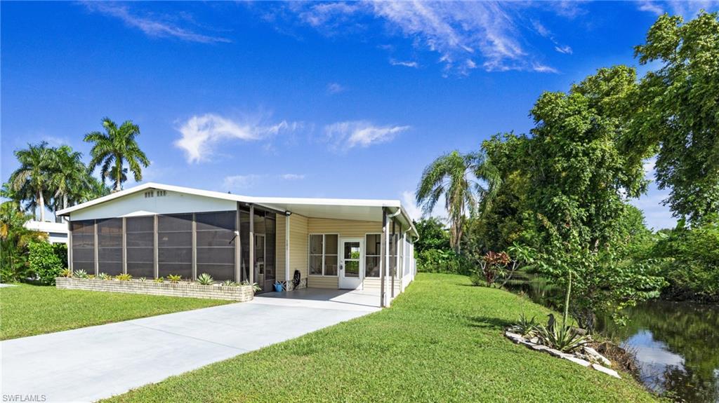 101 PINE KEY LN Property Photo 1