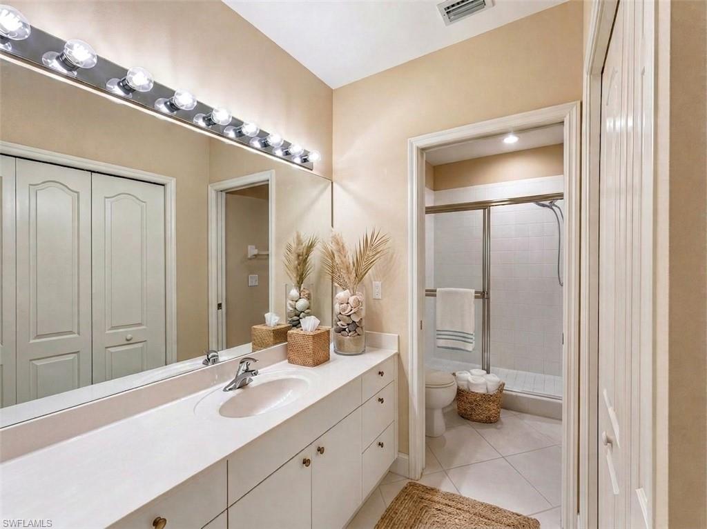 7811 Regal Heron Cir 302 Property Photo 16