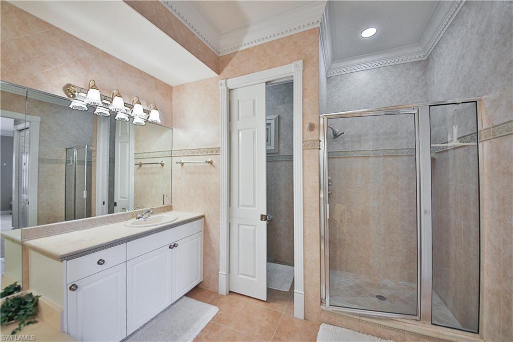 837 Sailaway Ln 202 Property Photo 12