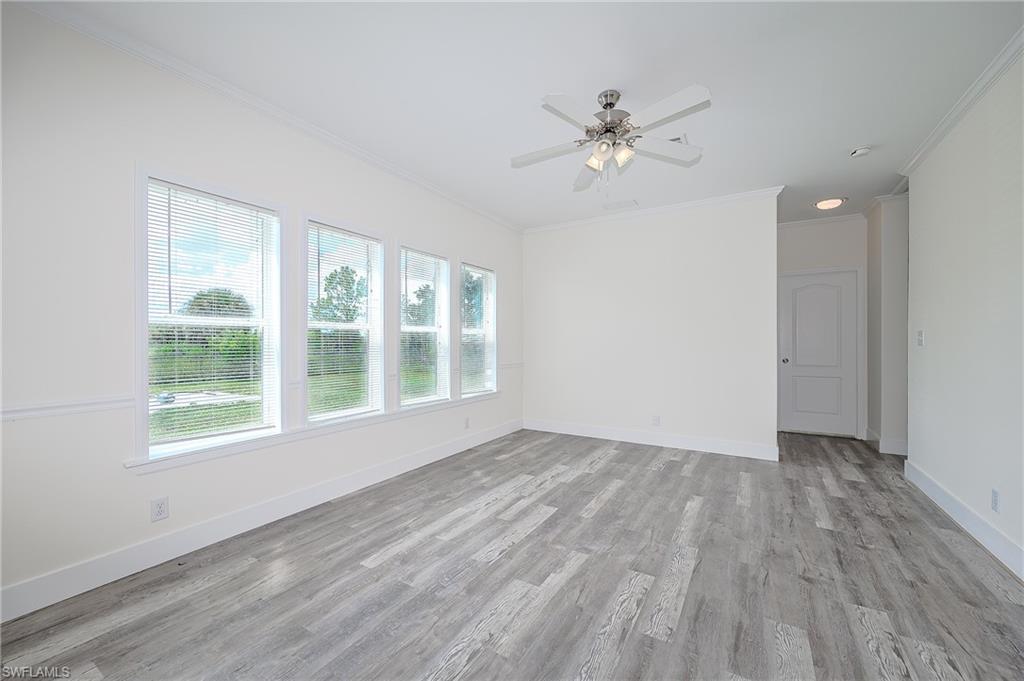 4660 43rd Ave Ne Property Photo 8