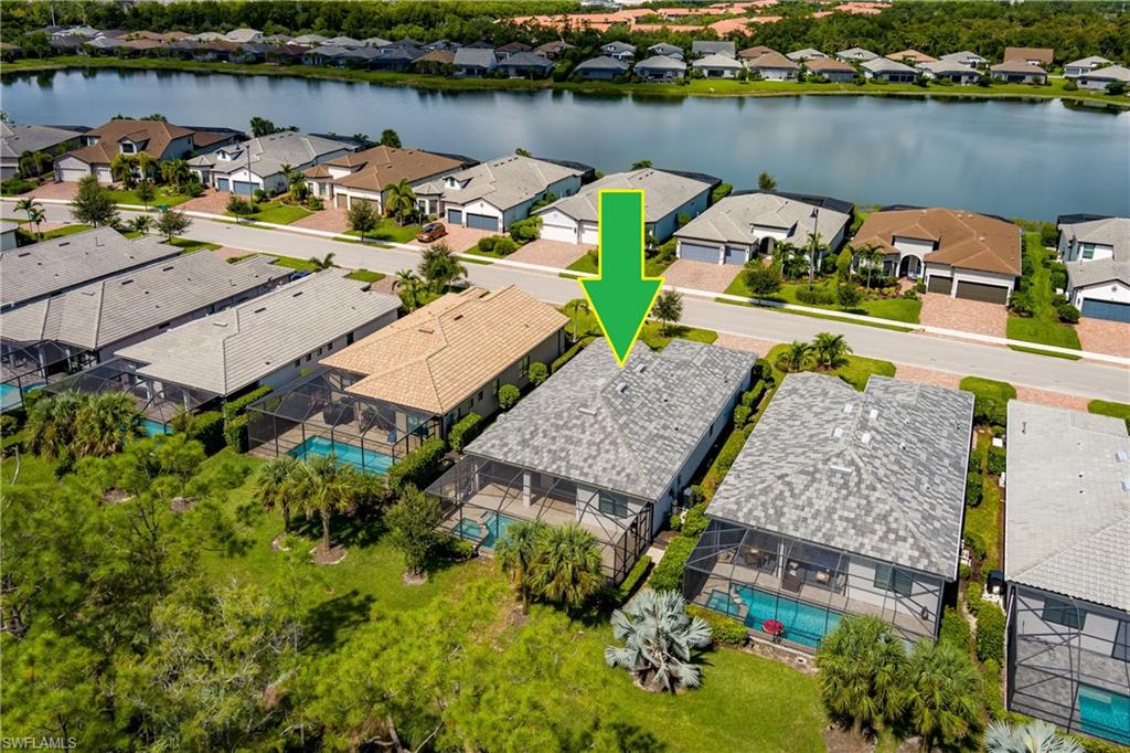 6856 Winding Cypress Dr Property Photo 3