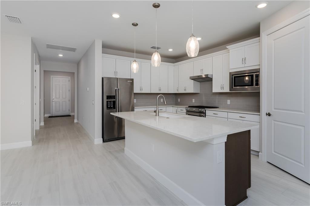 6856 Winding Cypress Dr Property Photo 21