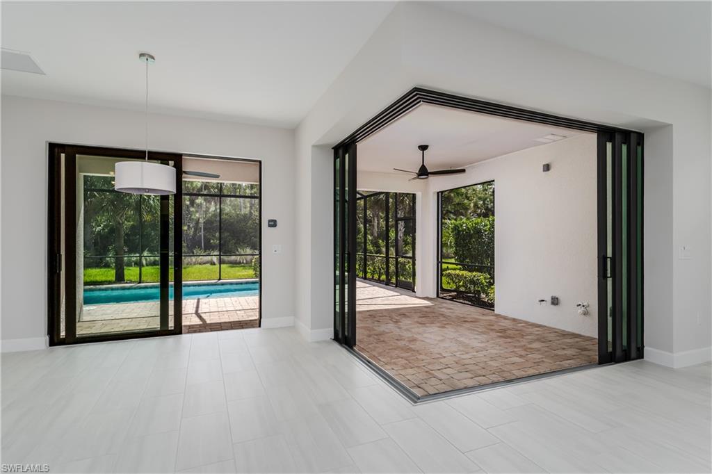 6856 Winding Cypress Dr Property Photo 22