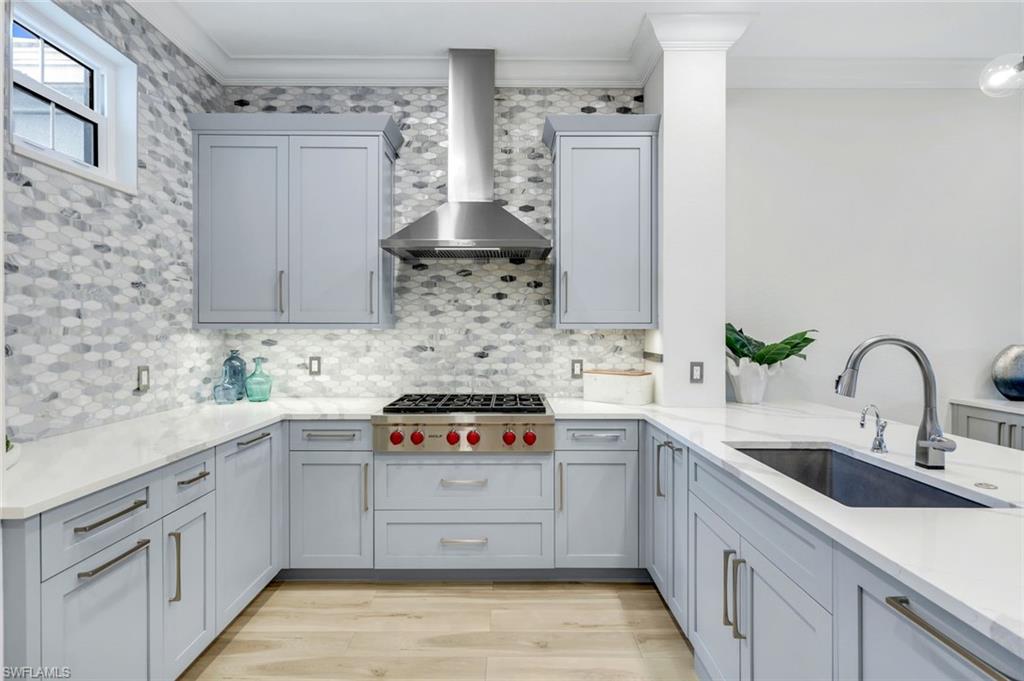 9242 Tesoro Ln # 203 Property Photo 1