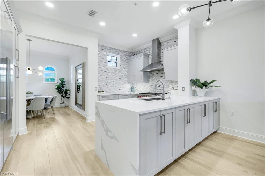 9242 Tesoro Ln # 203 Property Photo 8