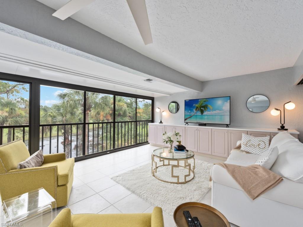 88 Cypress View Dr # F88 Property Photo 1