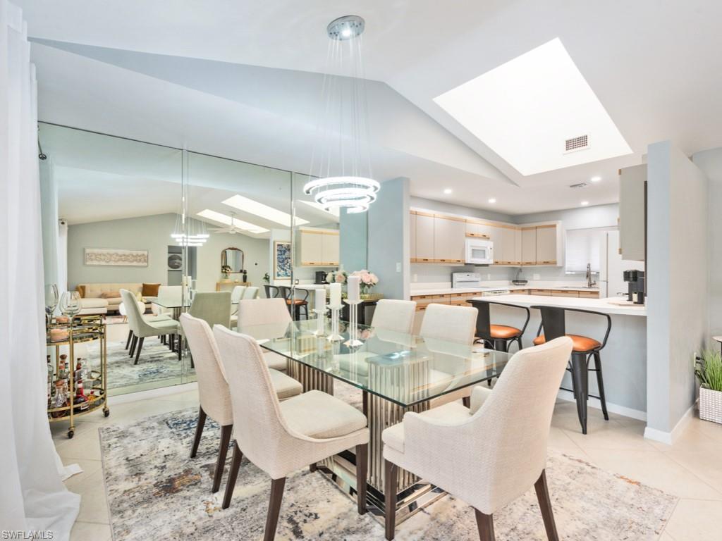 88 Cypress View Dr # F88 Property Photo 4