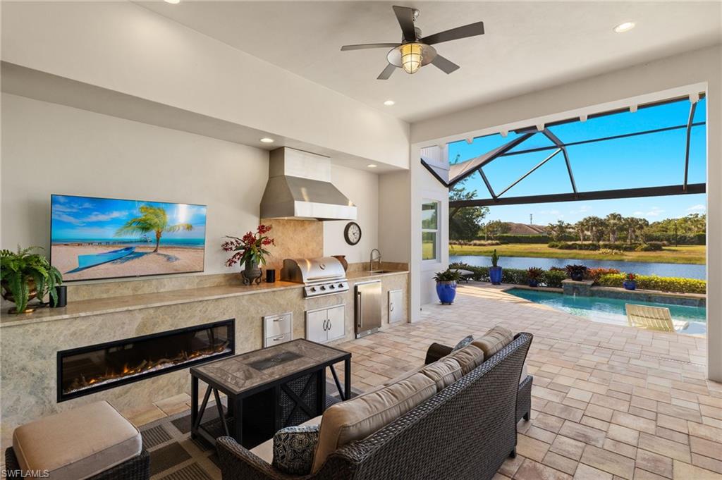 4926 Andros Dr Property Photo 7