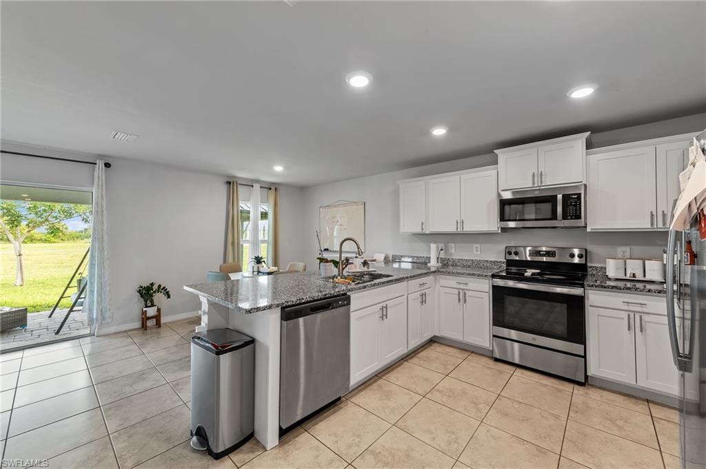 1013 Ne 15th St Property Photo 4