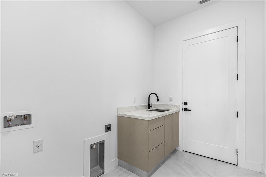 4116 36th Ln Property Photo 14