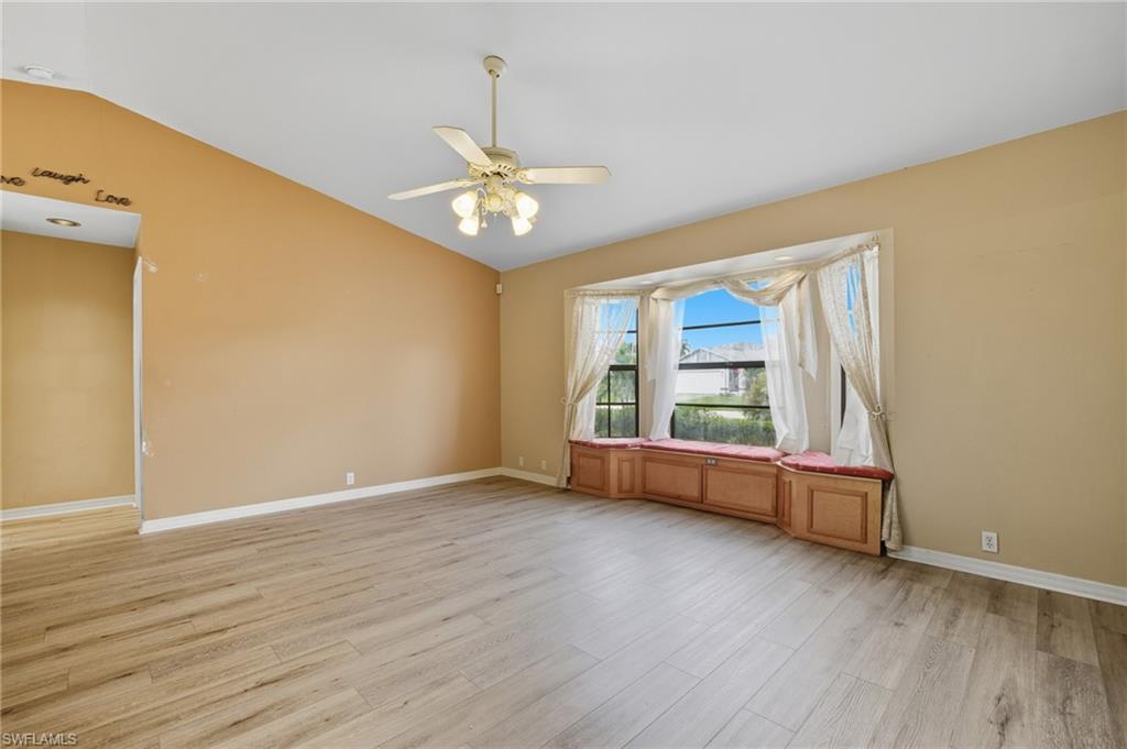 9783 Country Oaks Dr Property Photo 4