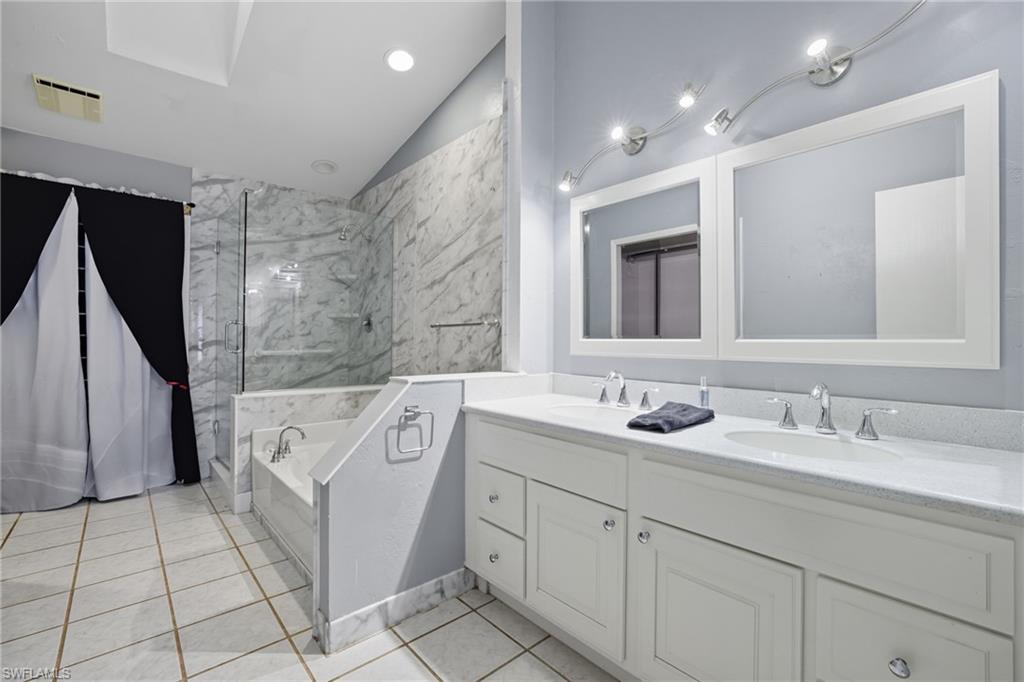 9783 Country Oaks Dr Property Photo 7