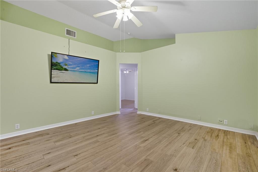 9783 Country Oaks Dr Property Photo 25