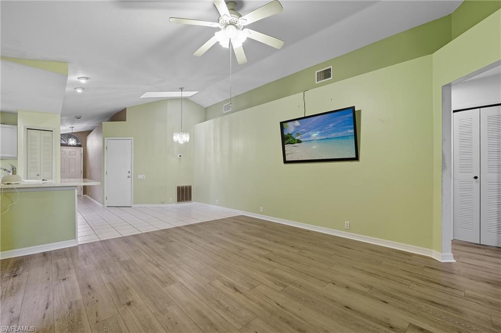 9783 Country Oaks Dr Property Photo 27