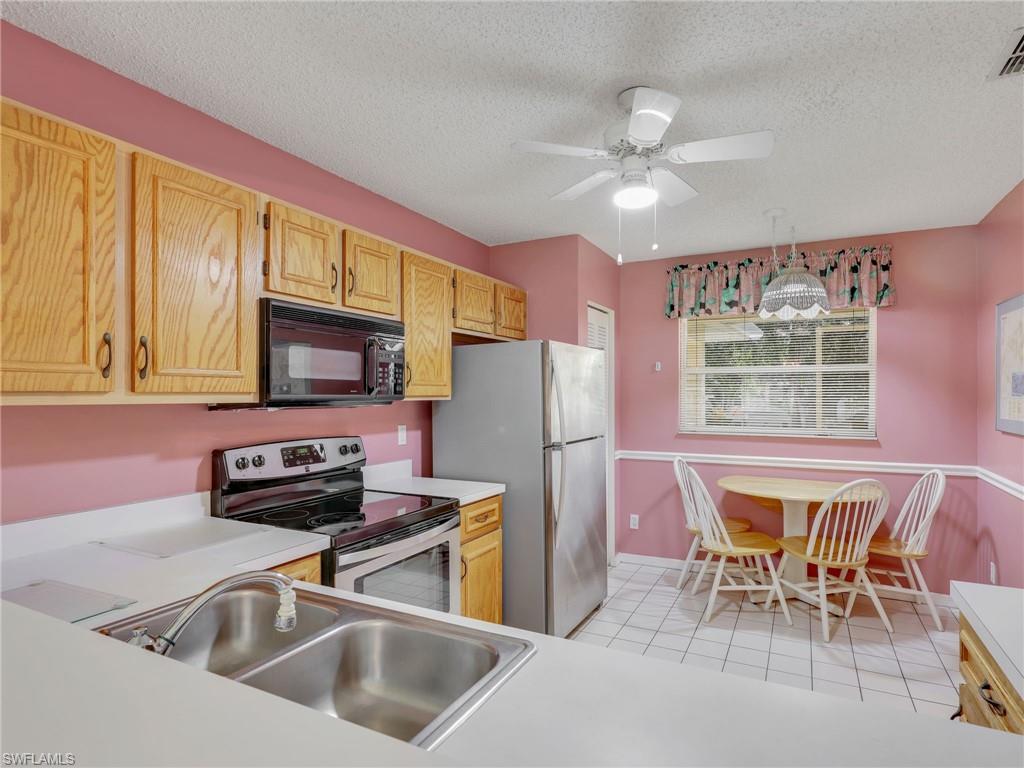 744 Landover Cir # 203 Property Photo 3