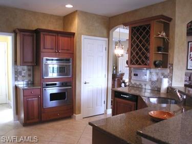 2312 Island Cove Cir Property Photo 8