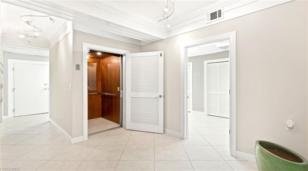 877 7th St S Property Photo 26