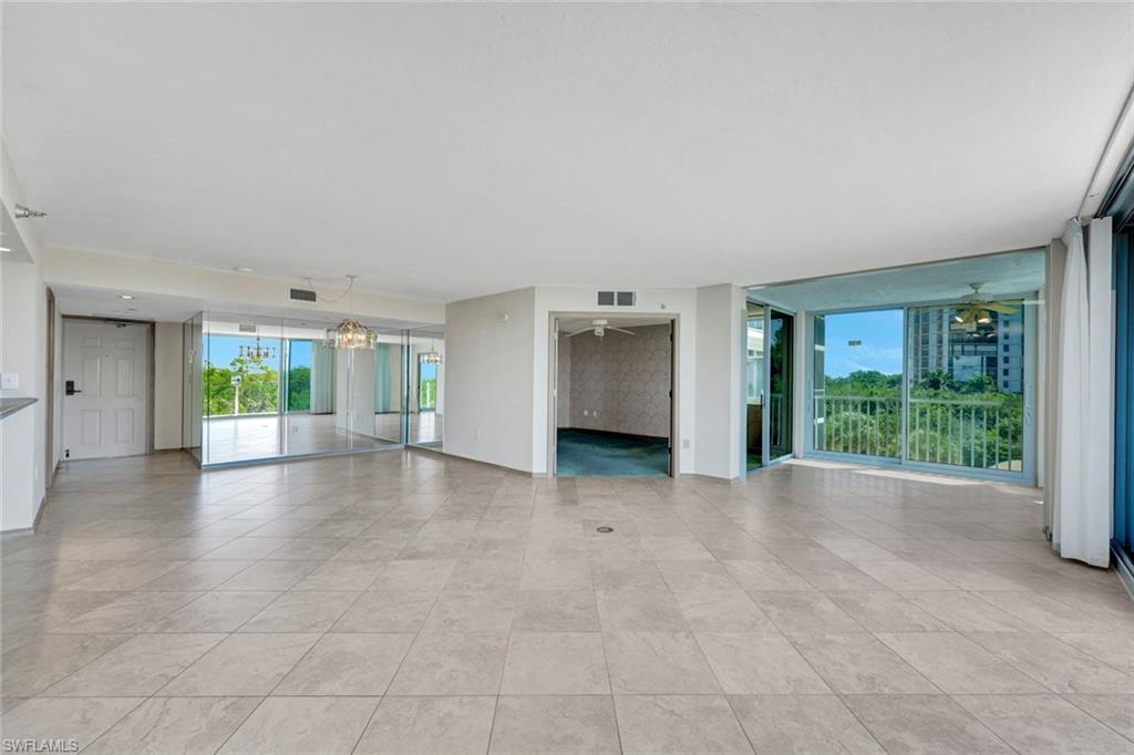 6101 Pelican Bay Blvd 201 Property Photo 6