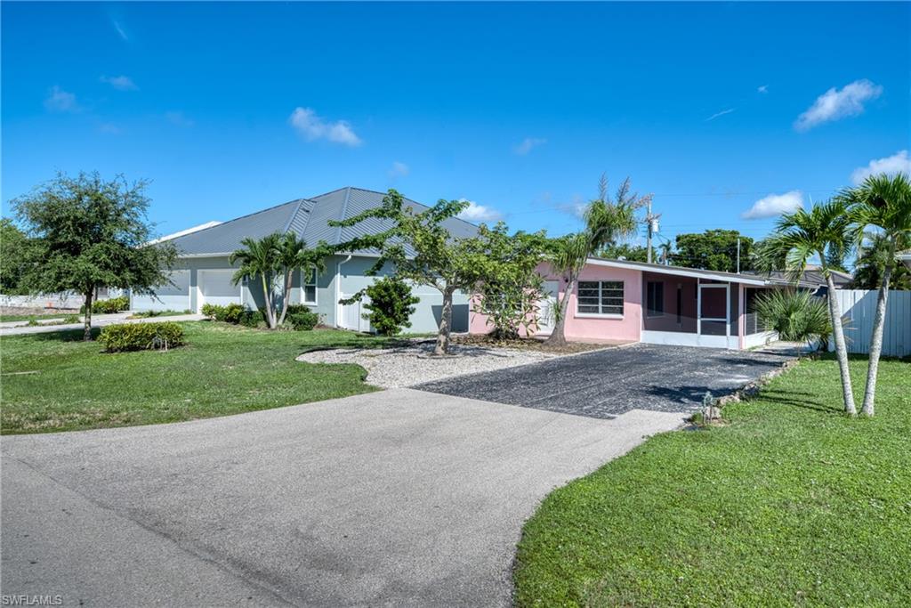 613 107th Ave N Property Photo 1