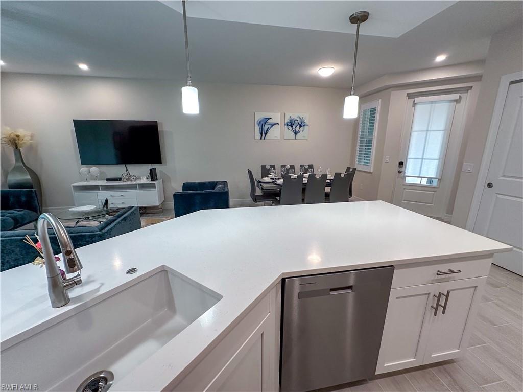 220 Indies Dr E # 101 Property Photo 16