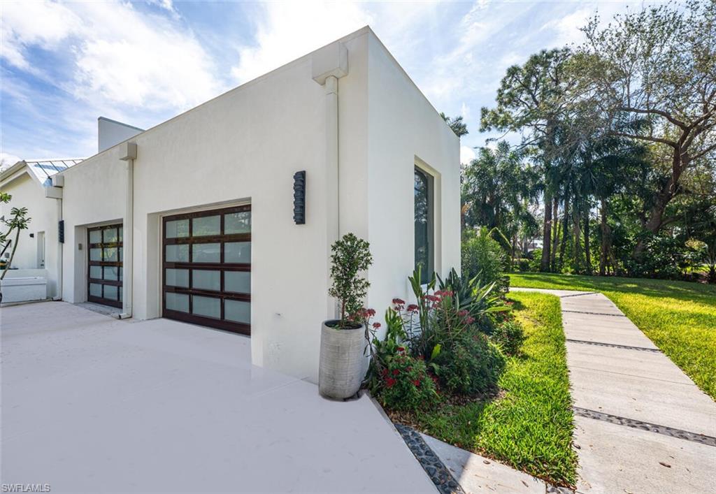 9240 The Ln Property Photo 42