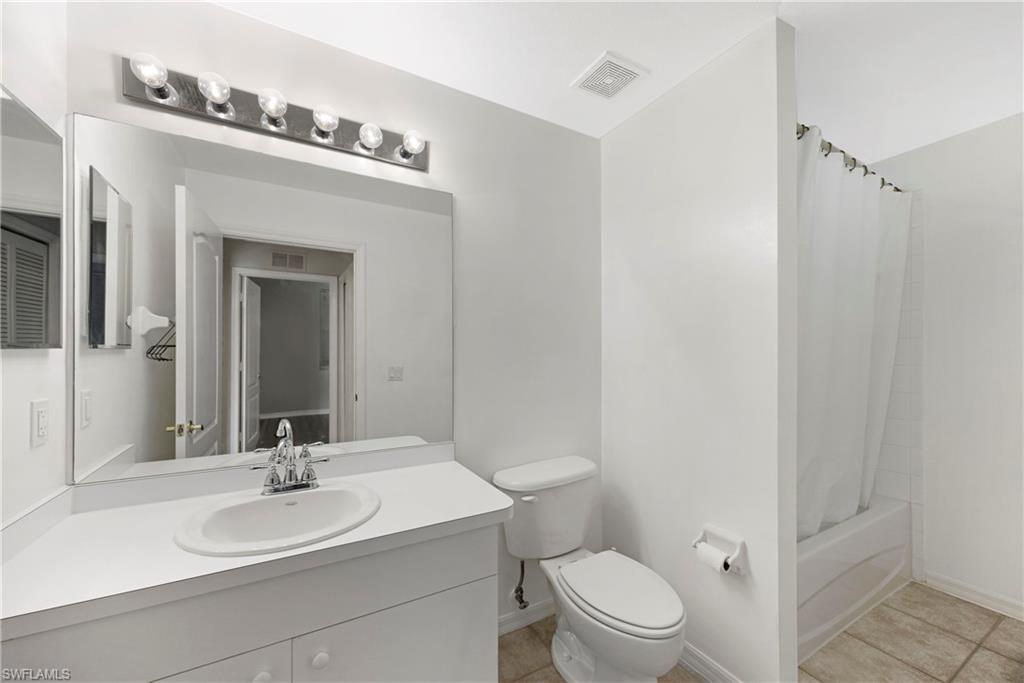 8550 Kingbird Loop 615 Property Photo 12