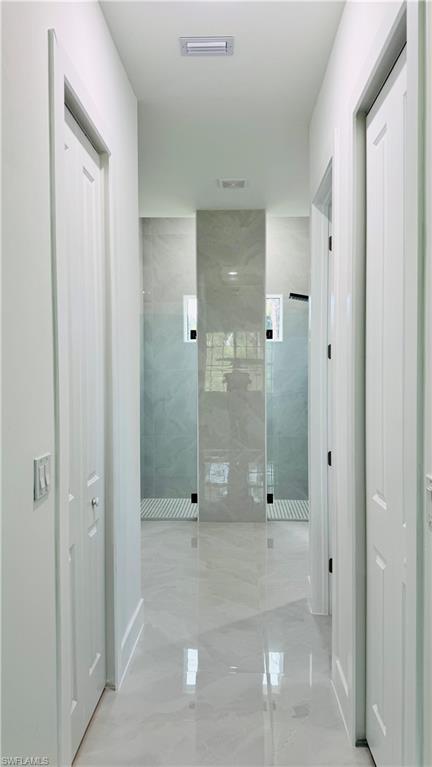 1143 Rachel St E Property Photo 14