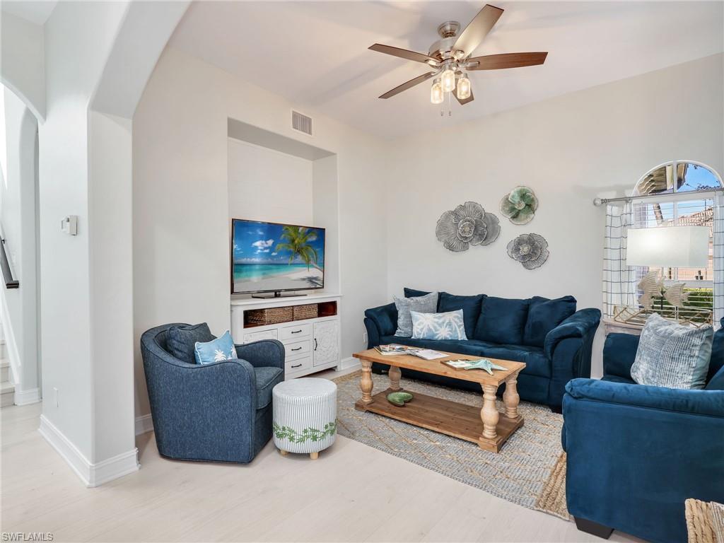 6096 Dogleg Dr Property Photo 24