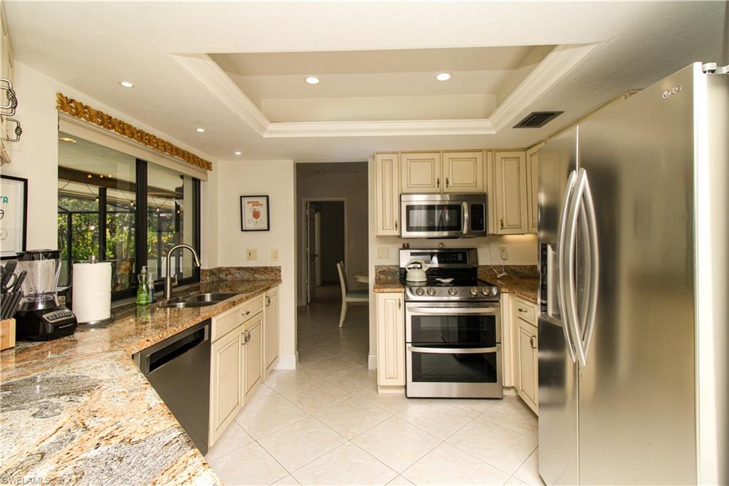213 Bay Meadows Dr Property Photo 4