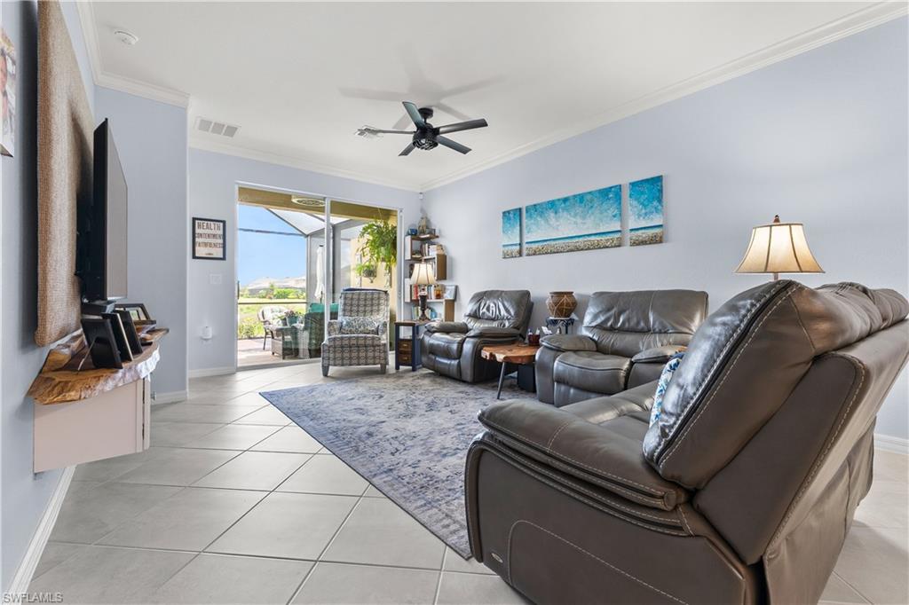 2656 Vine Ave Property Photo 7