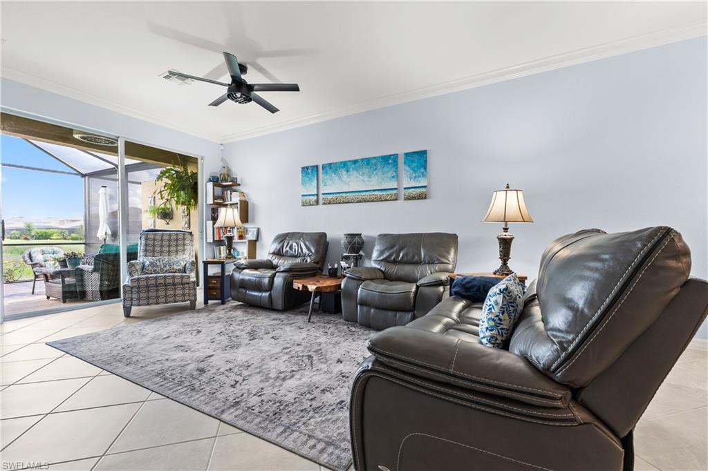 2656 Vine Ave Property Photo 8