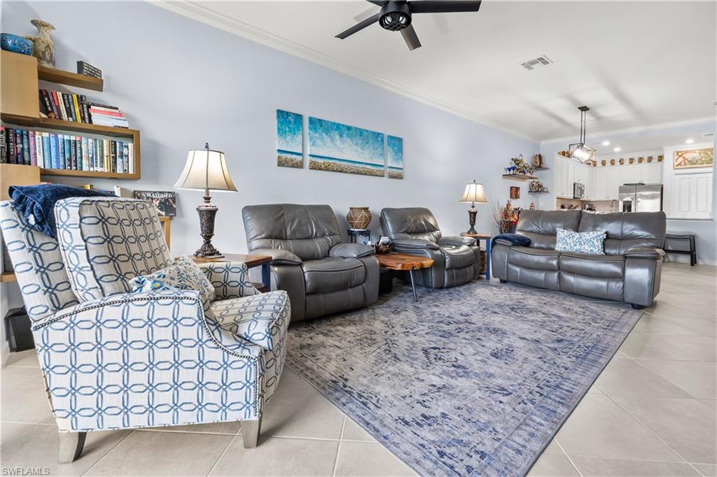 2656 Vine Ave Property Photo 9