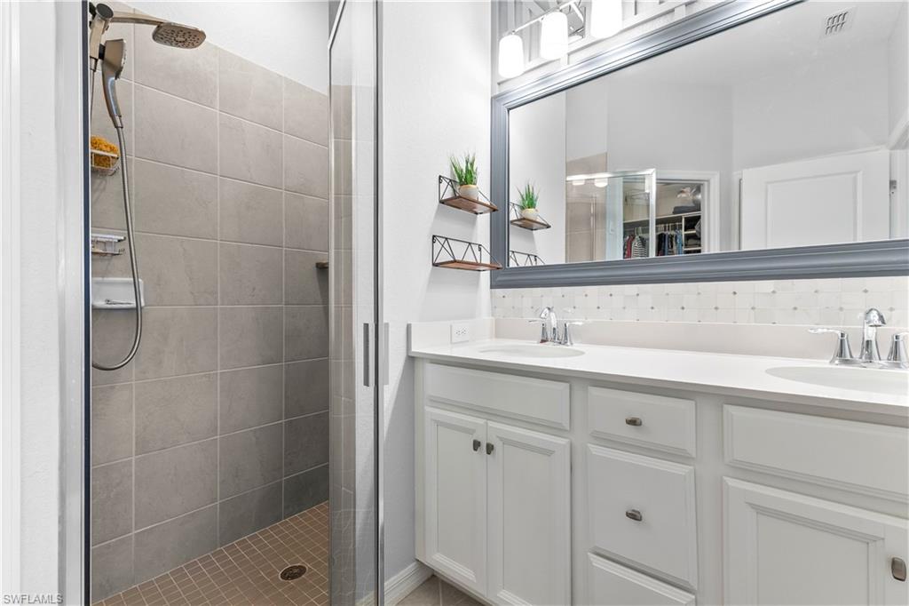 2656 Vine Ave Property Photo 19