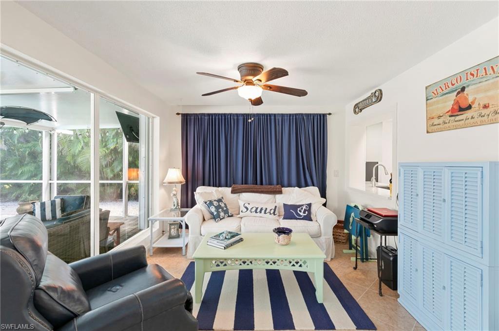 370 Kendall Dr Property Photo 8