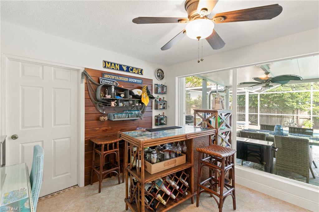 370 Kendall Dr Property Photo 9