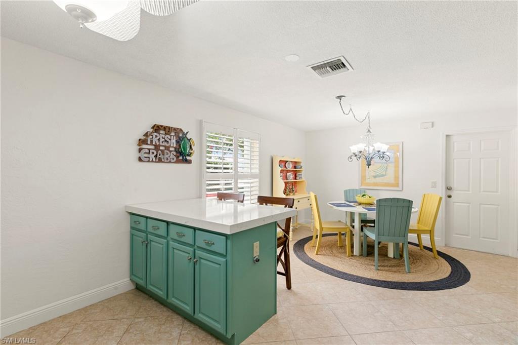 370 Kendall Dr Property Photo 13