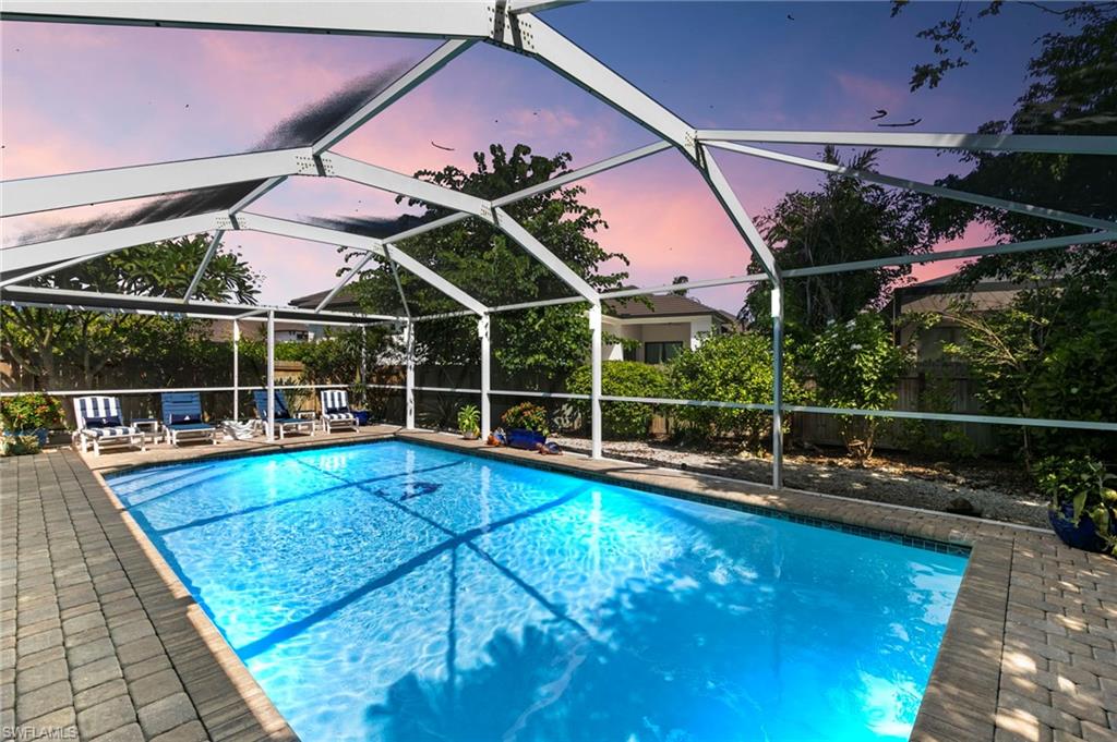 370 Kendall Dr Property Photo 22