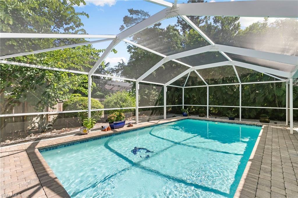 370 Kendall Dr Property Photo 29