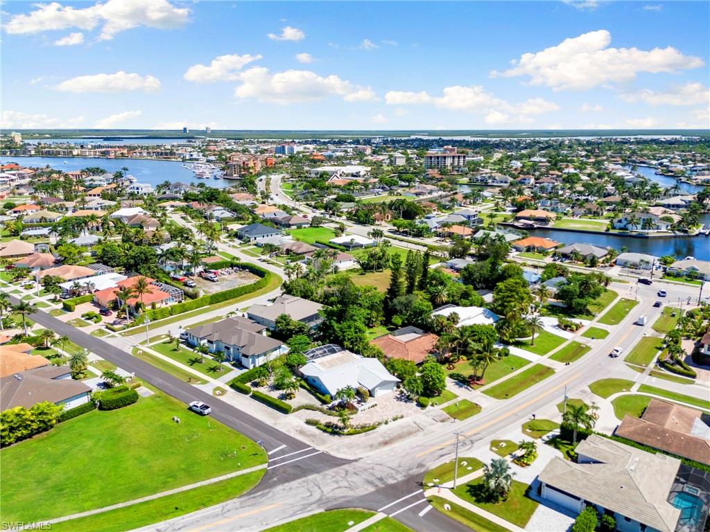 370 Kendall Dr Property Photo 38