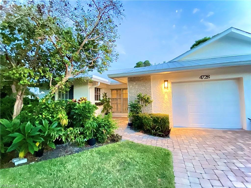 4728 West Blvd N8 Property Photo 1