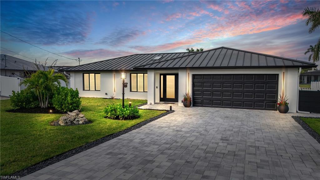 6212 Cocos Dr Property Photo 4