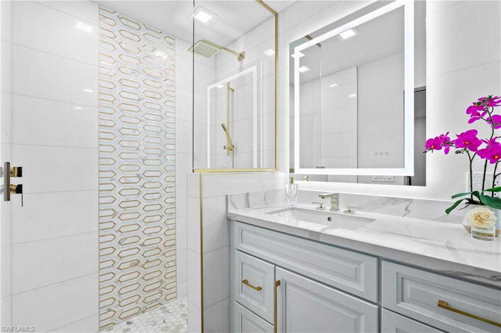 6212 Cocos Dr Property Photo 26