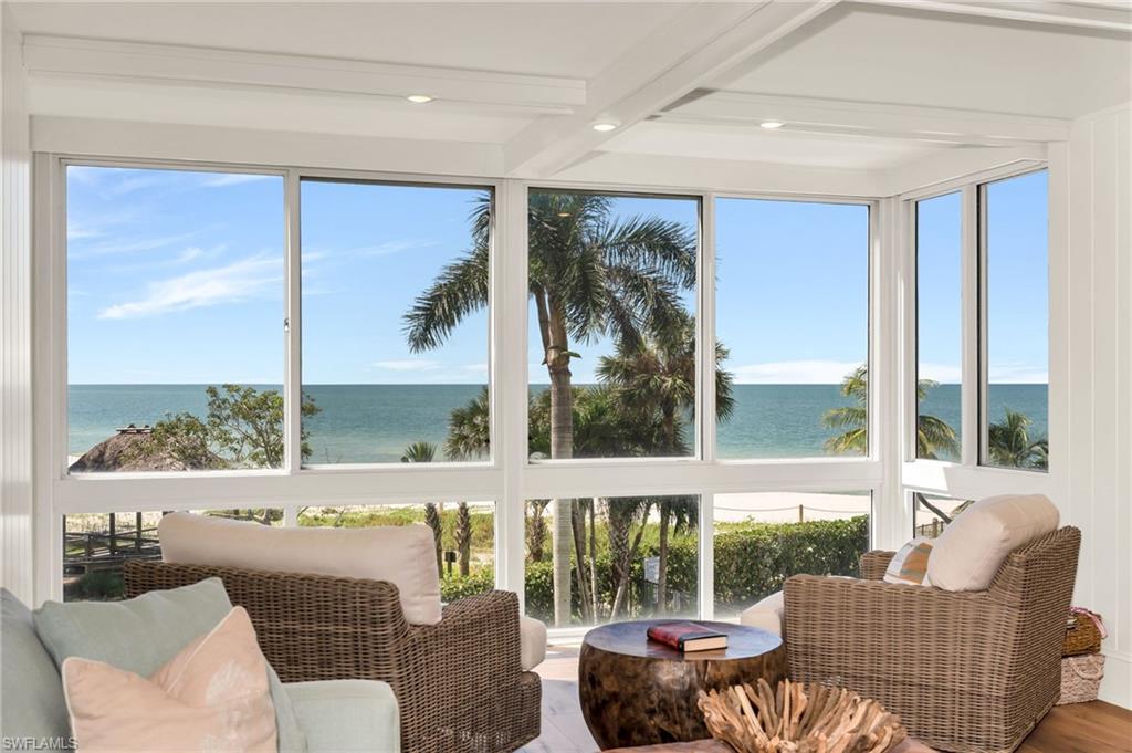 2121 Gulf Shore Blvd N 206 Property Photo 3