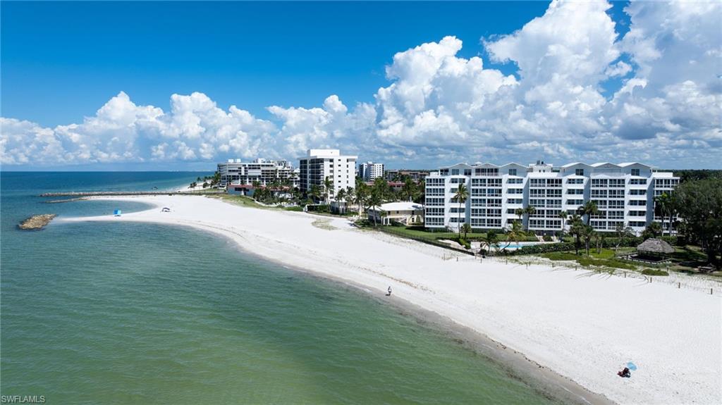 2121 Gulf Shore Blvd N 206 Property Photo 18