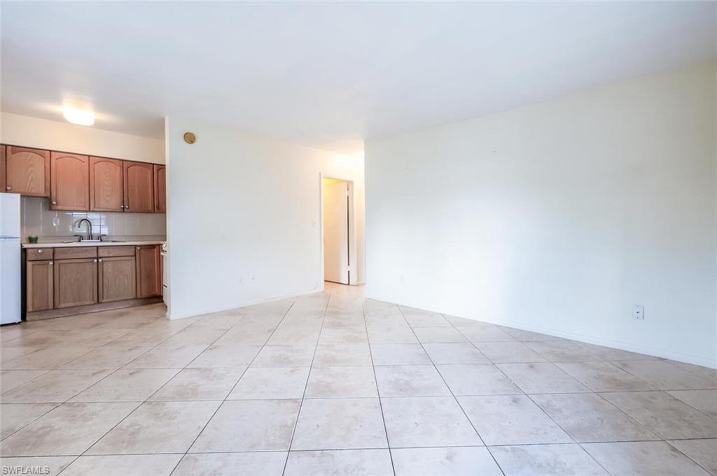 1062 Hartley Ave 110 Property Photo 3