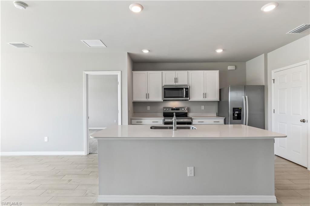 16548 Blue Coral Ln Property Photo 8