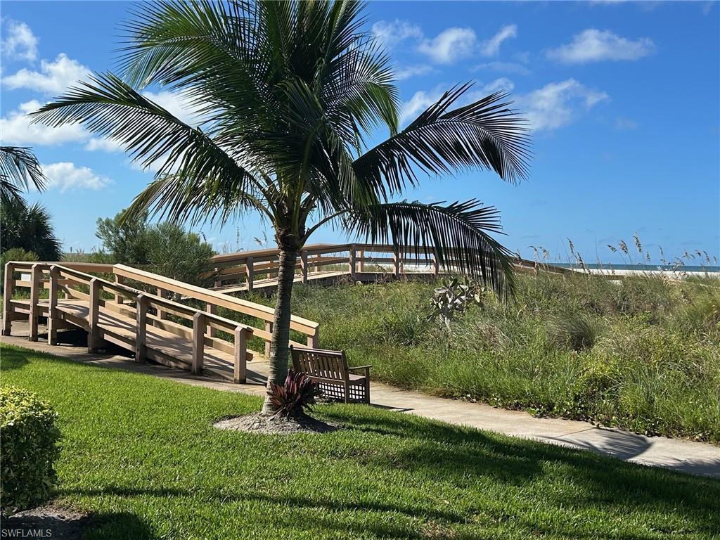 180 Seaview Ct 212 Property Photo 7